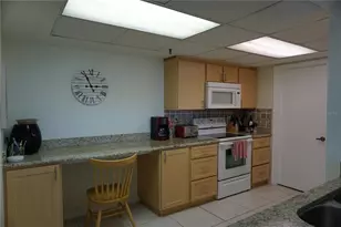 6322 Palma Del Mar Blvd S, Saint Petersburg, FL 33715 - Photo 4