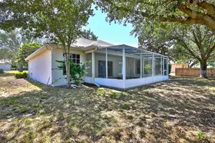 34016 Valencia Dr, Leesburg, FL 34788 - Photo 24