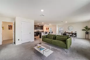 36484 Silver Maize Dr, Dade City, FL 33525 - Photo 16