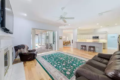 13510 Oak Run Court, Seminole, FL 33776 - Photo 8