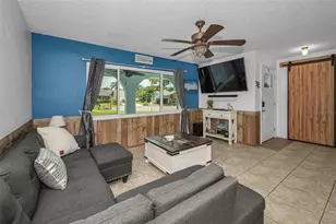 505 Whispering Oak Dr, Tarpon Springs, FL 34689 - Photo 8