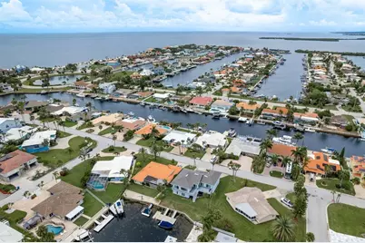 3301 Seaway Drive, New Port Richey, FL 34652 - Photo 44