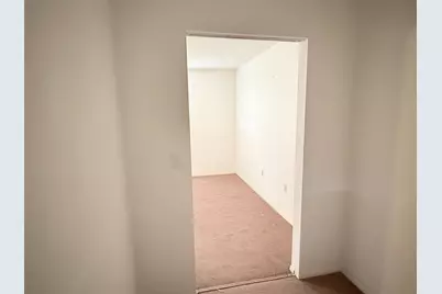 390 301 Boulevard W #8D, Bradenton, FL 34205 - Photo 18