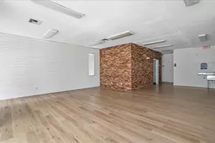 4426 5th St W, Bradenton, FL 34207 - Photo 6