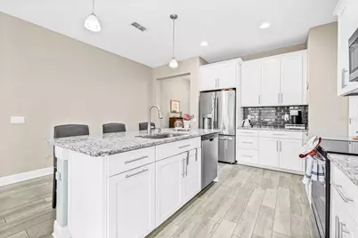 9237 Fox Sparrow Road, Tampa, FL 33626 - Photo 10