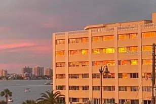 100 Bluff View Dr, Belleair Bluffs, FL 33770 - Photo 2