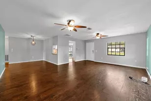 7505 Bramblewood Dr, Port Richey, FL 34668 - Photo 6