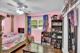 5402 Shannon Dr, Fort Pierce, FL 34951 - Photo 14