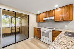 125 Woodlake Wynde, Oldsmar, FL 34677 - Photo 10