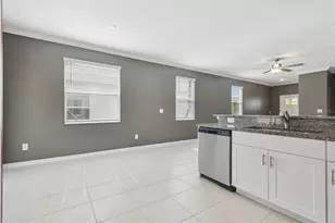 36390 Well Hill Wy, Zephyrhills, FL 33541 - Photo 20