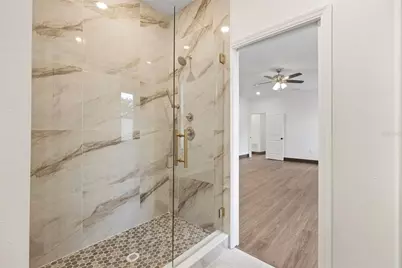 8421 Marlanas Place, Tampa, FL 33637 - Photo 18