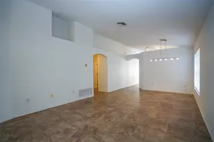 5136 Sterling Manor Dr, Tampa, FL 33647 - Photo 8