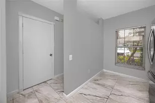 5936 Bayside Key Dr, Tampa, FL 33615 - Photo 6