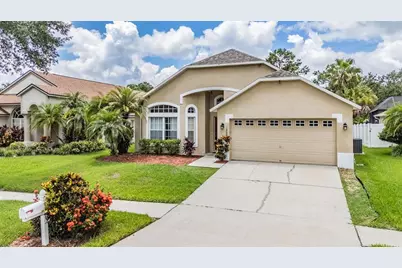 19028 Weatherstone Drive, Tampa, FL 33647 - Photo 4