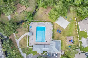 19028 Weatherstone Dr, Tampa, FL 33647 - Photo 30