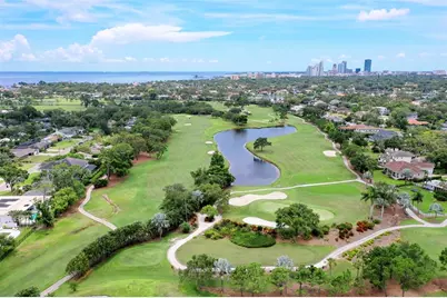 3275 Walnut Street NE, Saint Petersburg, FL 33704 - Photo 8