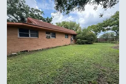 3011 S Wiggins Road, Plant City, FL 33566 - Photo 2