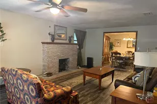 3011 S Wiggins Rd, Plant City, FL 33566 - Photo 8