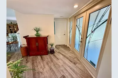 1135 Fountainhead Drive, Largo, FL 33770 - Photo 12