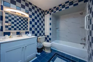 5712 S 20th Ave S, Tampa, FL 33619 - Photo 12