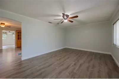 5712 S 20th Avenue S, Tampa, FL 33619 - Photo 8