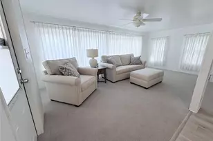 215 Red Maple Dr, Palm Harbor, FL 34684 - Photo 8