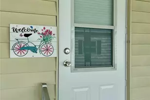 215 Red Maple Dr, Palm Harbor, FL 34684 - Photo 4