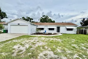 10213 N Fleetwood Dr, Tampa, FL 33612 - Photo 1