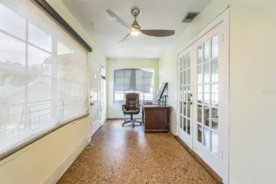 460 15th Avenue N, Saint Petersburg, FL 33704 - Photo 8