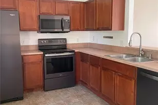 10915 Dunscore Cottage Way, Wimauma, FL 33598 - Photo 6