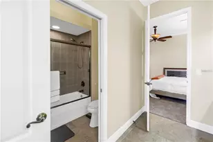 2101 N Pointe Alexis Dr, Tarpon Springs, FL 34689 - Photo 10