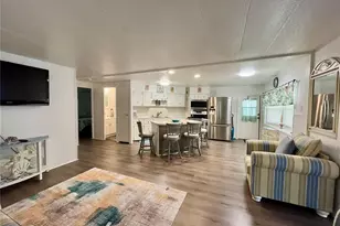 209 Seagull Dr, Tarpon Springs, FL 34689 - Photo 8