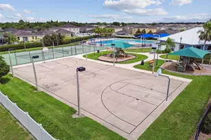 7842 Carriage Pointe Dr, Gibsonton, FL 33534 - Photo 50