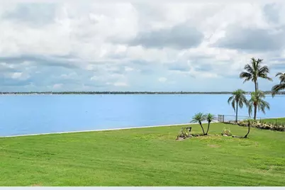 5151 Isla Key Boulevard S #220, Saint Petersburg, FL 33715 - Photo 6