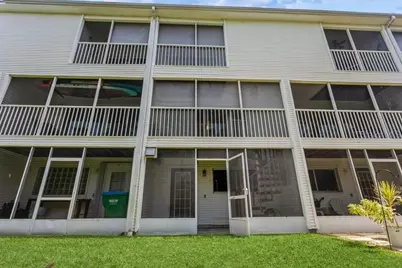 9810 Indian Key Trail #85, Seminole, FL 33776 - Photo 10