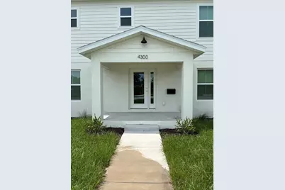 4300 5th Avenue S, Saint Petersburg, FL 33711 - Photo 1
