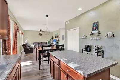735 Winthrop Drive, Spring Hill, FL 34609 - Photo 12