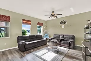 735 Winthrop Dr, Spring Hill, FL 34609 - Photo 6