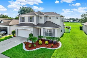 735 Winthrop Dr, Spring Hill, FL 34609 - Photo 2
