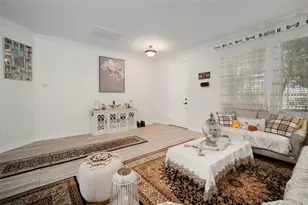 11132 Running Pine Dr, Riverview, FL 33569 - Photo 4