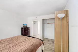 200 Country Club Dr, Largo, FL 33771 - Photo 20