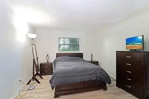 200 Country Club Dr, Largo, FL 33771 - Photo 16