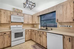 4674 S Silver Fox Terrace, Inverness, FL 34452 - Photo 6