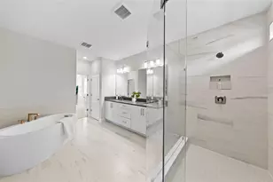 6244 29th St N, Saint Petersburg, FL 33702 - Photo 24