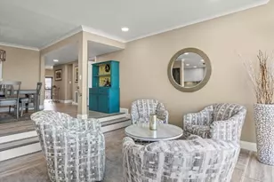 7600 Sun Island Dr S, South Pasadena, FL 33707 - Photo 12