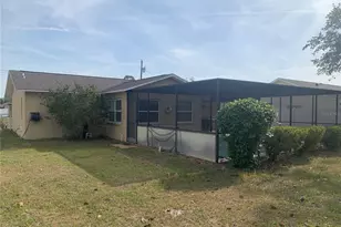 10440 Gatling St, Spring Hill, FL 34608 - Photo 8