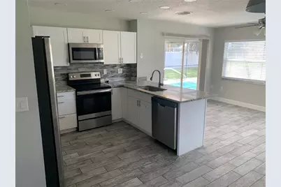 10440 Gatling Street, Spring Hill, FL 34608 - Photo 16