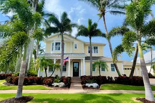 703 Islebay Dr, Apollo Beach, FL 33572 - Photo 1