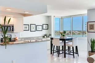 660 Island Way, Clearwater Beach, FL 33767 - Photo 8