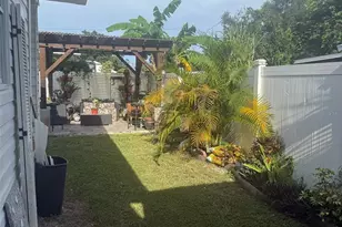 10004 Ethel St, Gibsonton, FL 33534 - Photo 30